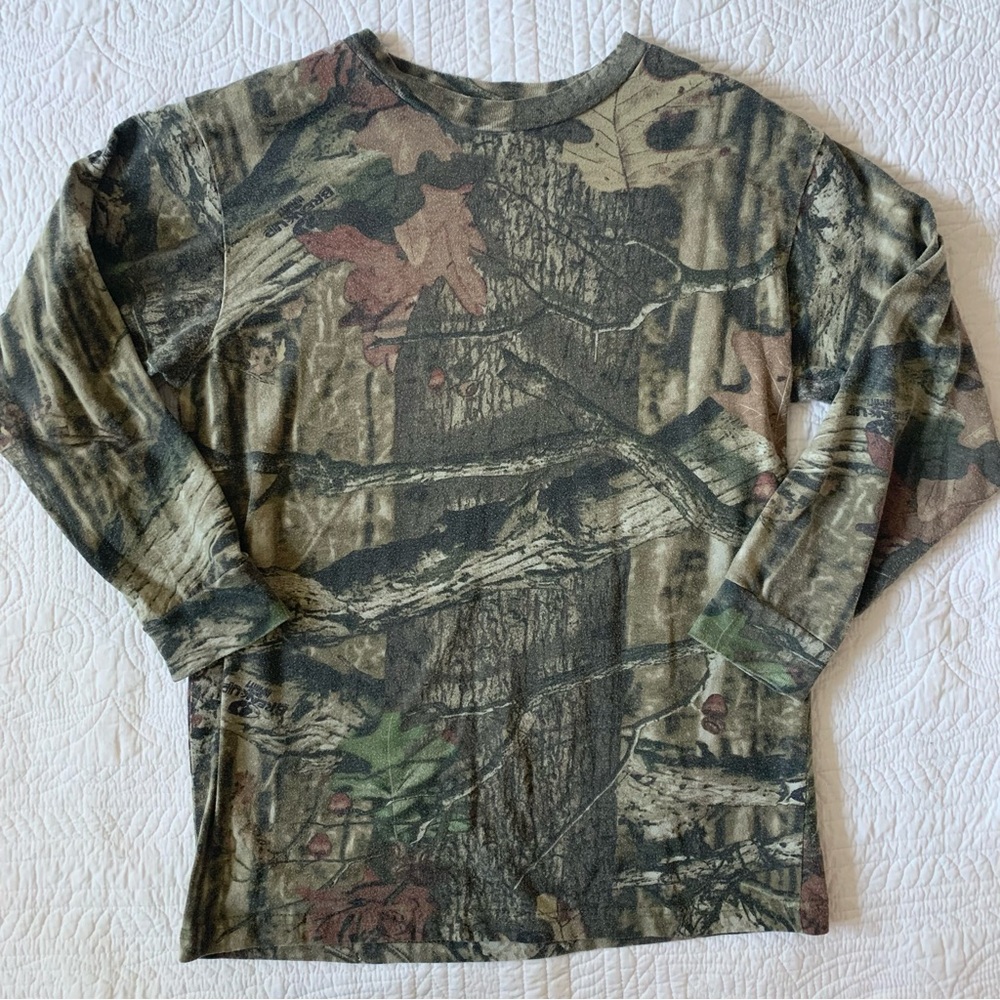 Paramount Outdoors Camo Shirt Youth Medium